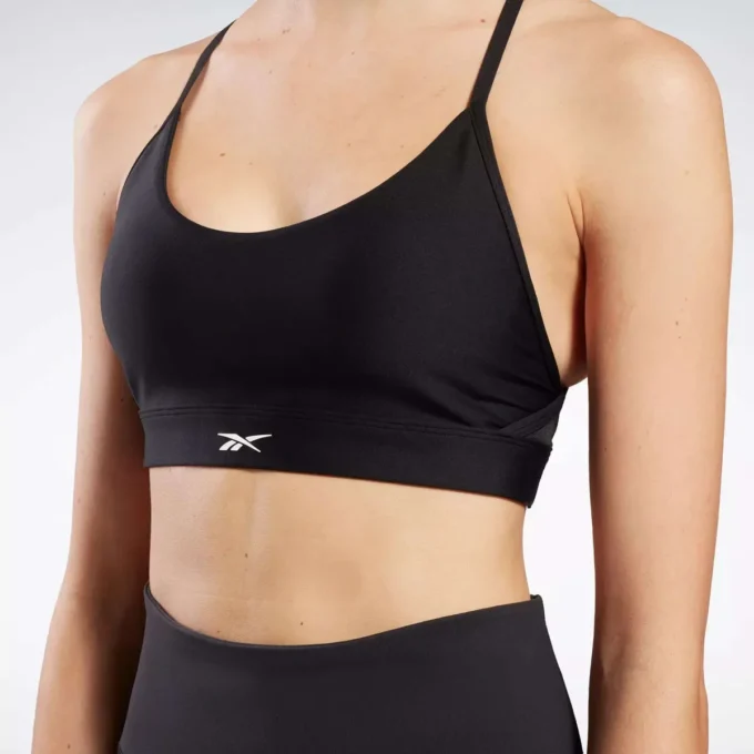 Kadınlar için Lux Strappy Spor Sütyen