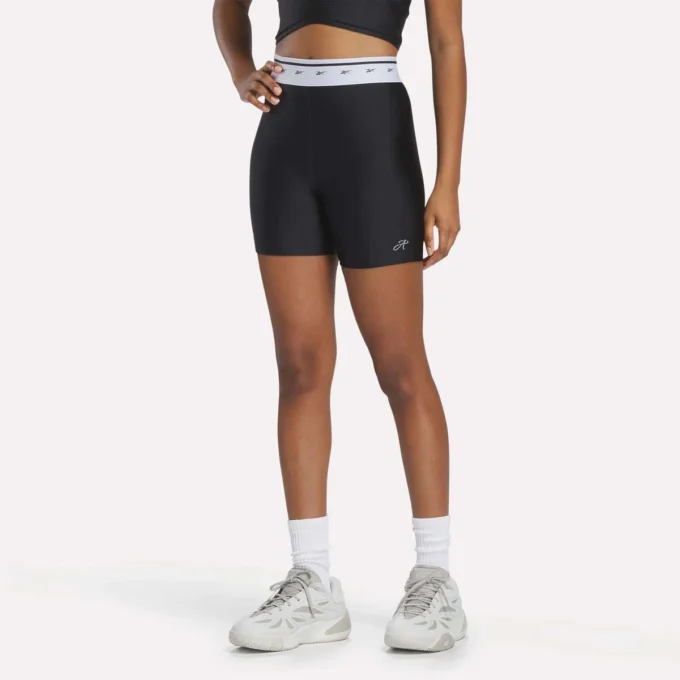 Reebok x Angel Reese Kadın Bisiklet Şortu