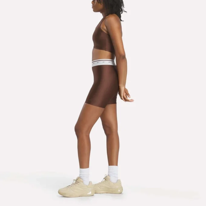 Reebok x Angel Reese Kadın Bisiklet Şortu