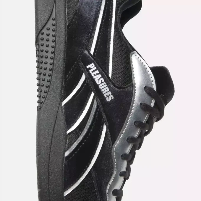 Reebok x PLEASURES Hammer Street Ayakkabı